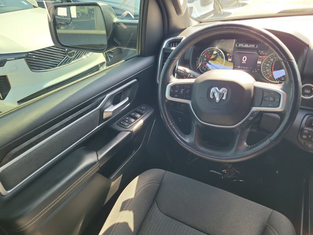 Used 2020 RAM 1500 Big Horn AWD/4WD image 15
