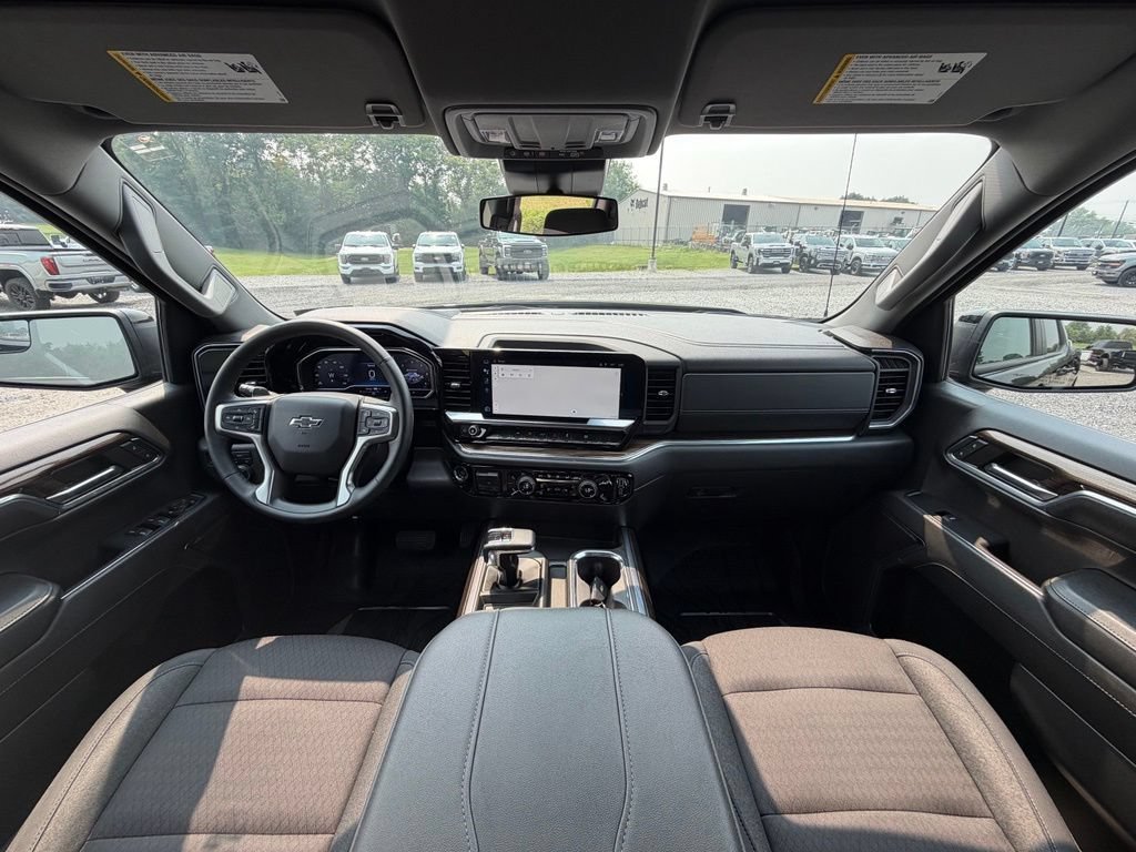 Used 2023 Chevrolet Silverado 1500 RST w/ LPO, Dark Essentials Package AWD/4WD image 8
