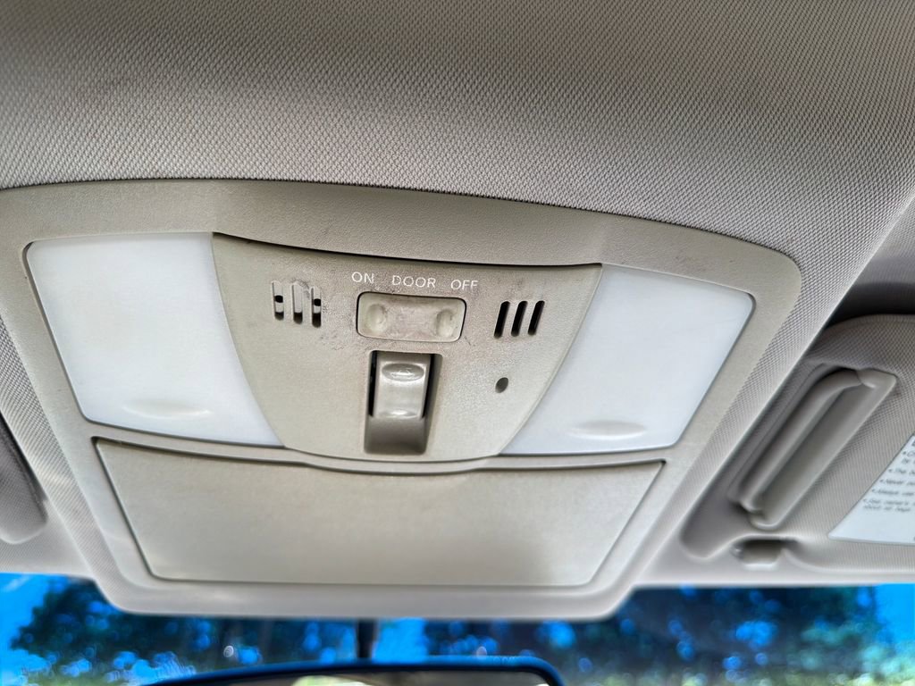 Used 2013 INFINITI G37 x w/ Premium Pkg AWD/4WD image 27