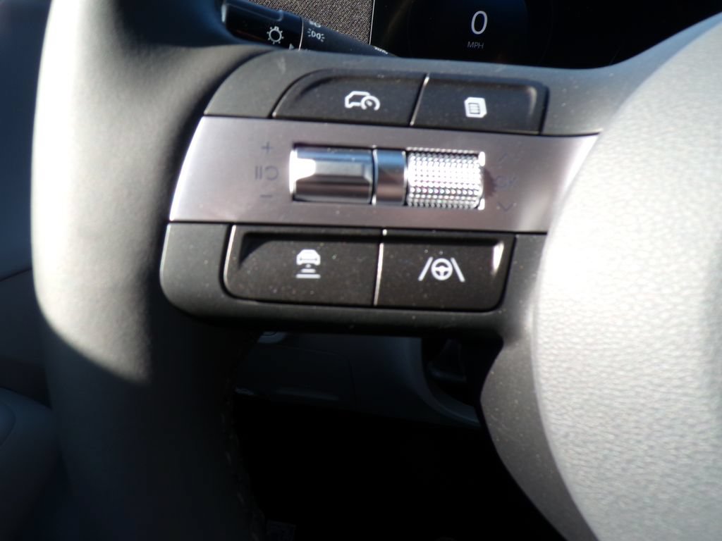 New 2026 Hyundai Kona Limited AWD/4WD image 32