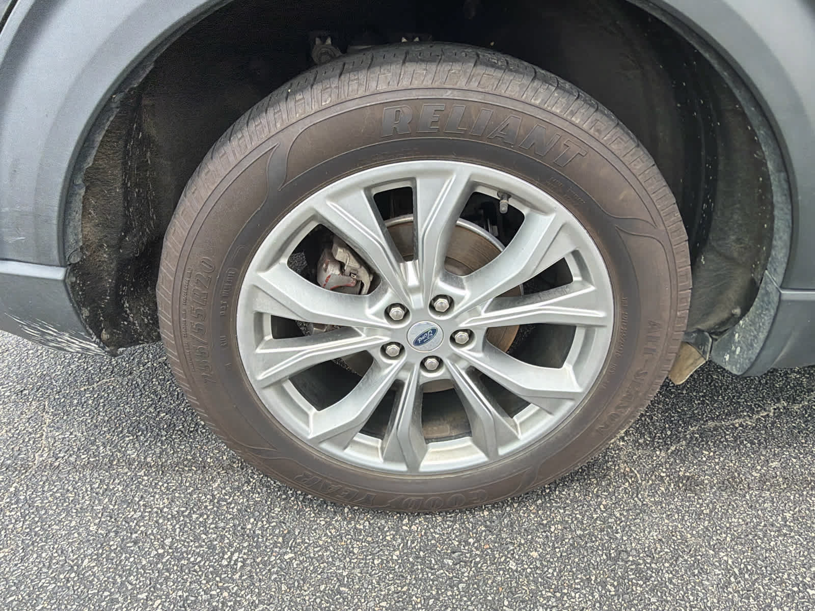 Used 2021 Ford Explorer Limited w/ Equipment Group 301A RWD image 28