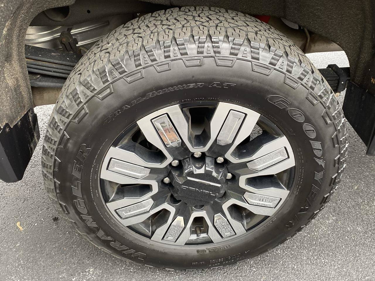 Used 2024 GMC Sierra 2500 Denali w/ Denali Reserve Package AWD/4WD image 29