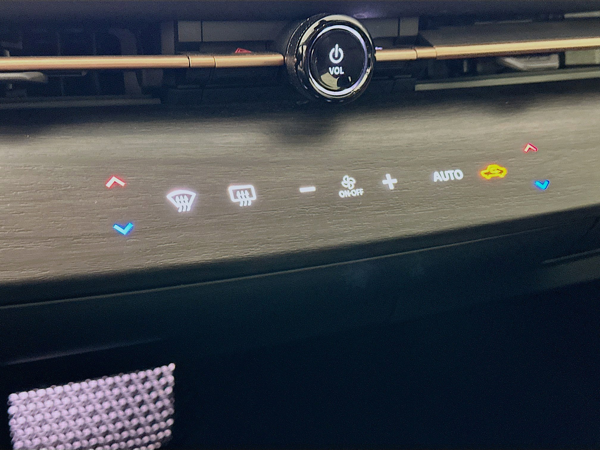 Used 2023 Nissan Ariya FWD image 24