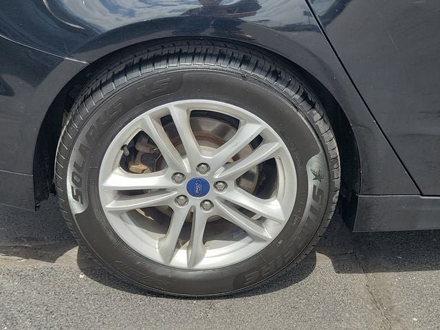 Used 2018 Ford Fusion SE FWD image 34