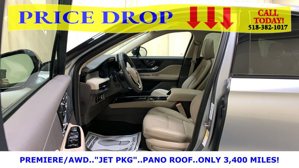 Used 2024 Lincoln Corsair AWD w/ Equipment Group 101A image 29