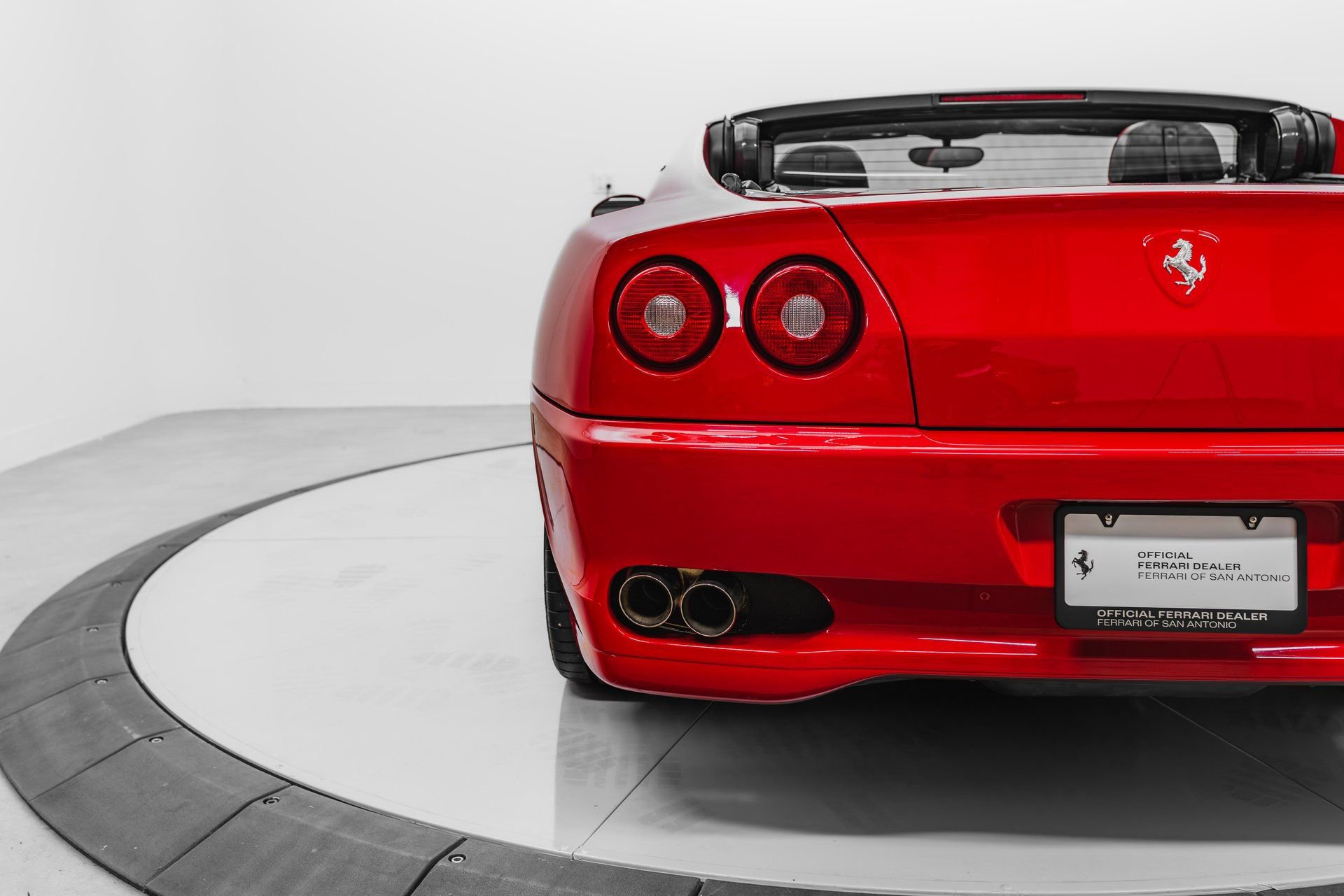 Used 2005 Ferrari 575M Maranello Superamerica RWD image 77