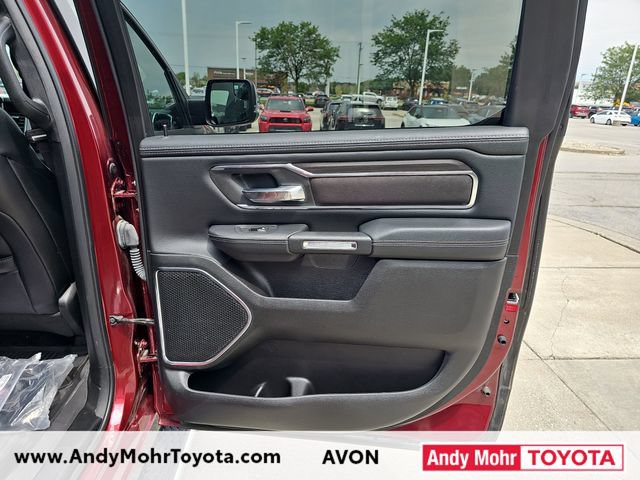Used 2025 RAM 1500 Laramie AWD/4WD image 33