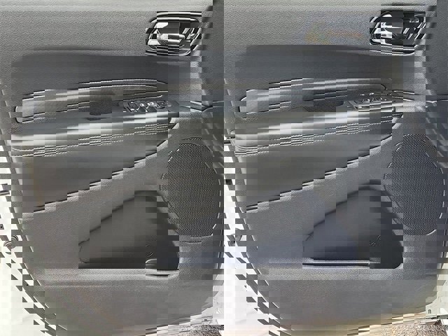 Used 2022 Dodge Durango GT image 18