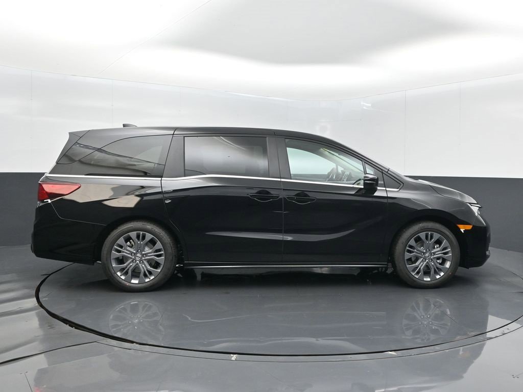 New 2026 Honda Odyssey Touring image 25