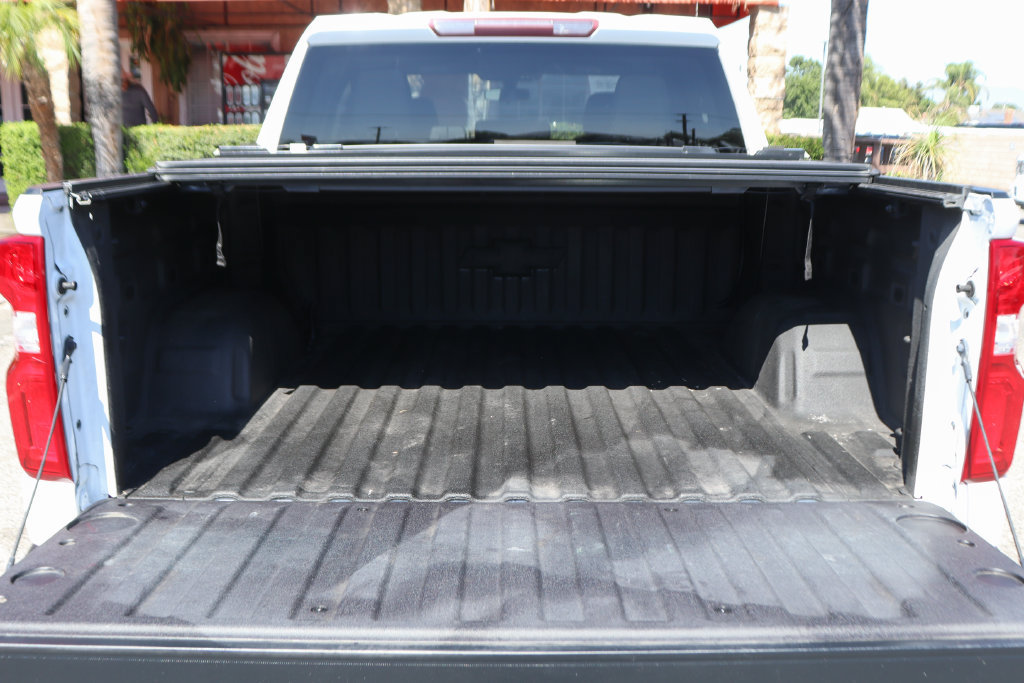 Used 2021 Chevrolet Silverado 1500 RST AWD/4WD image 9