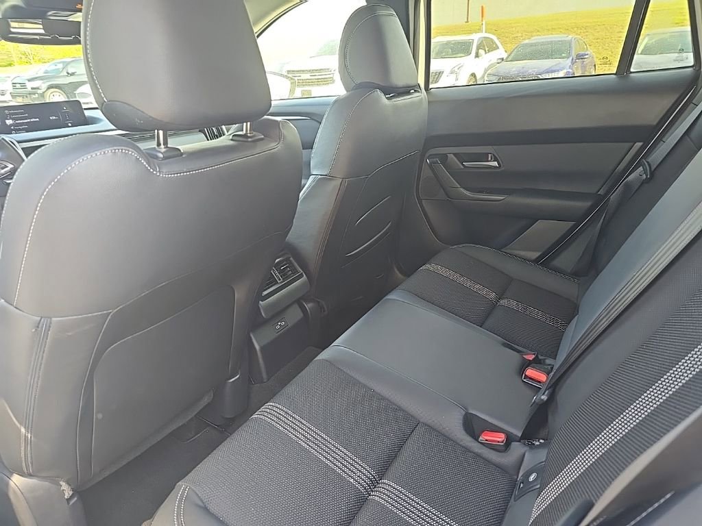 Used 2025 MAZDA CX-50 AWD 2.5 S w/ Preferred Package image 26