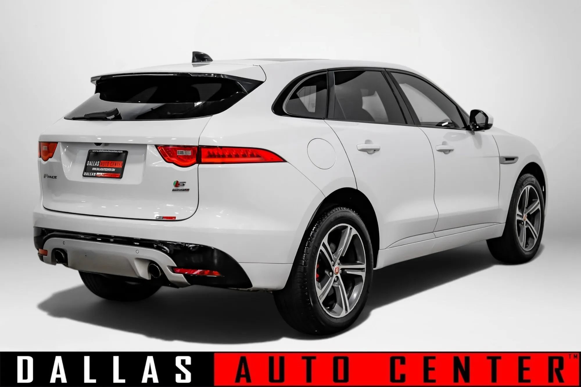 Used 2020 Jaguar F-PACE S AWD/4WD image 5
