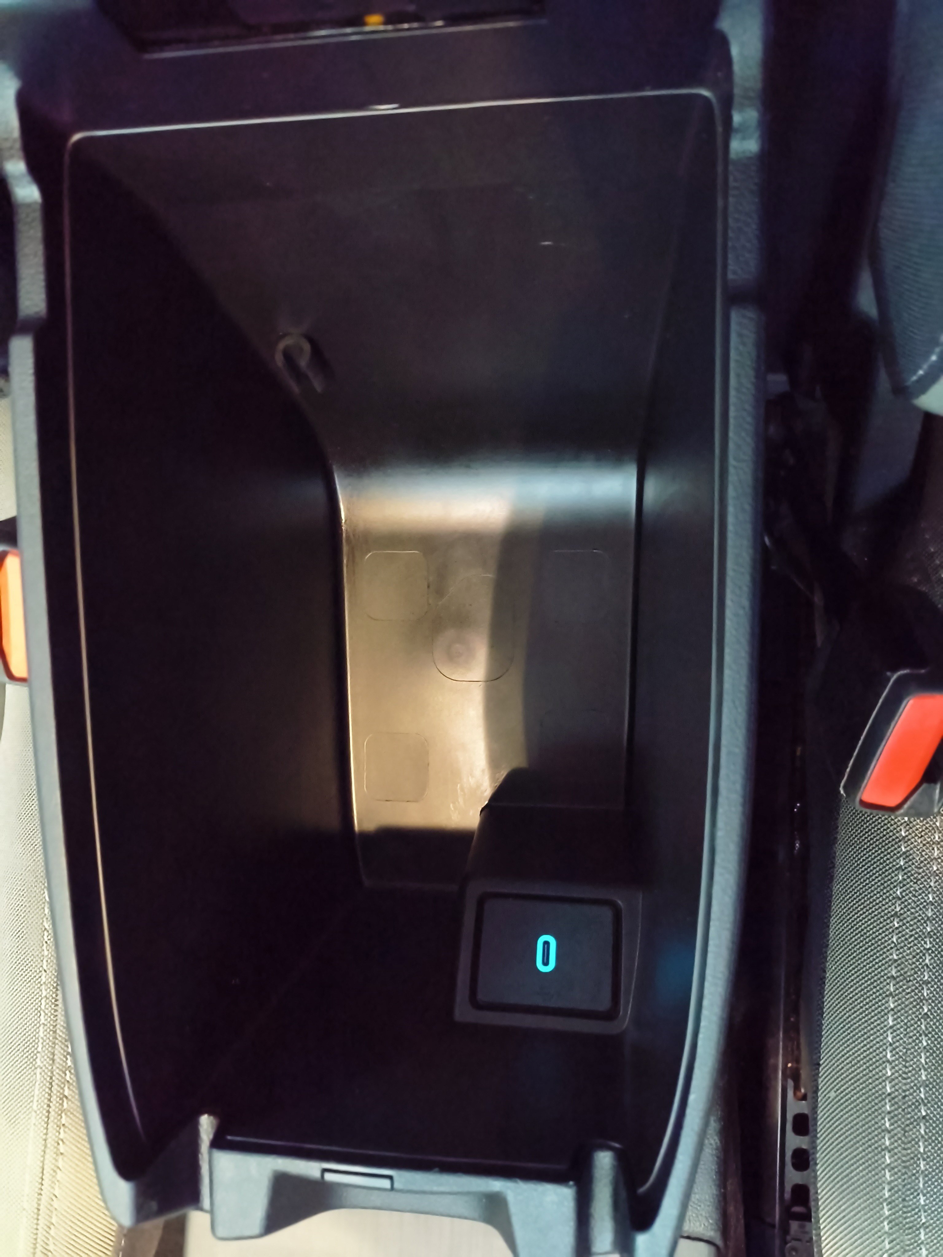 Used 2020 Ford Escape S image 24