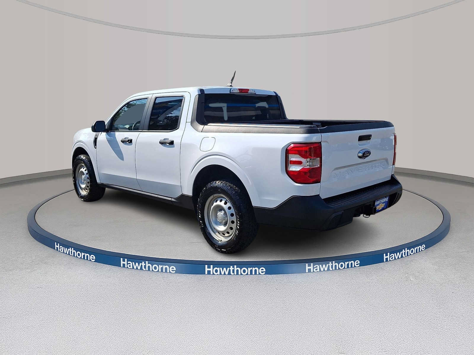 Used 2024 Ford Maverick XL FWD image 6