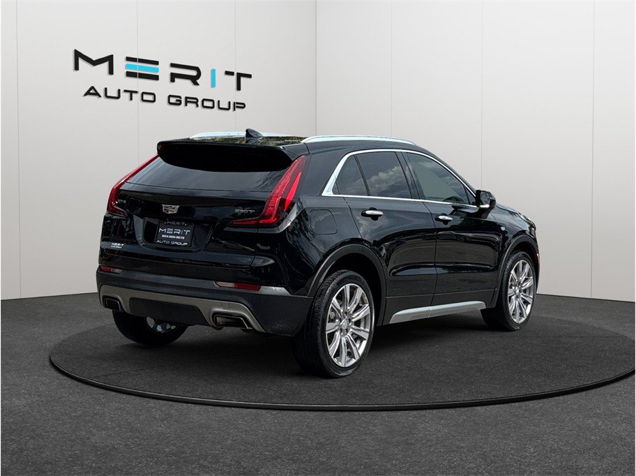 Used 2020 Cadillac XT4 Premium Luxury FWD image 9