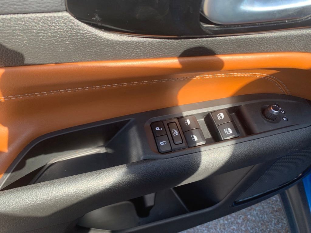 Used 2024 Jeep Compass Limited image 13