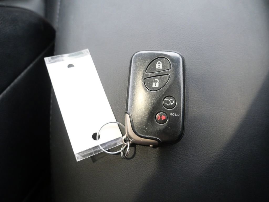 Used 2013 Lexus RX 350 AWD w/ Navigation Pkg image 30
