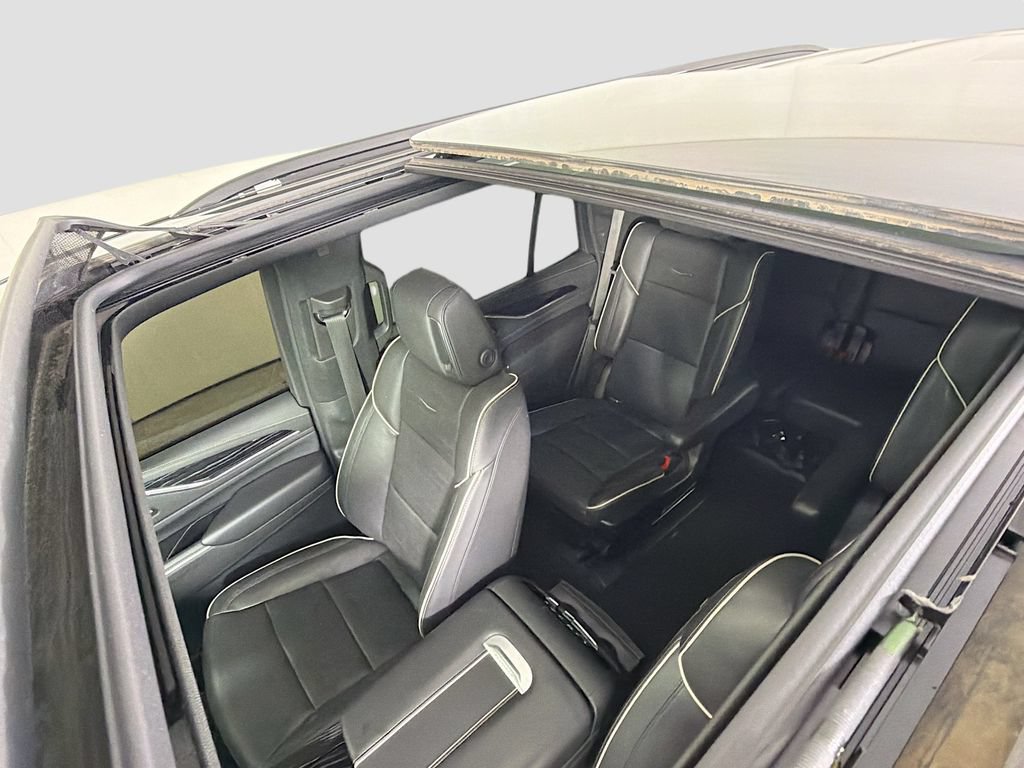 Used 2021 Cadillac Escalade Sport w/ Driver Assist Tech Package AWD/4WD image 17