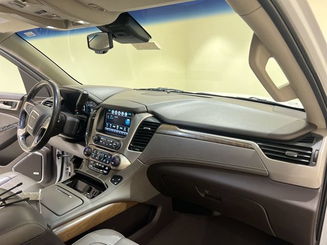 Certified 2019 GMC Yukon Denali w/ Denali Ultimate Package AWD/4WD image 27
