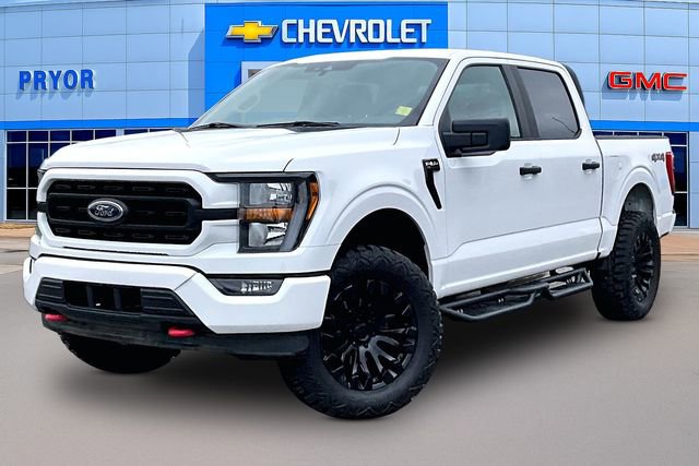 Used 2023 Ford F150 XLT w/ Trailer Tow Package image 3