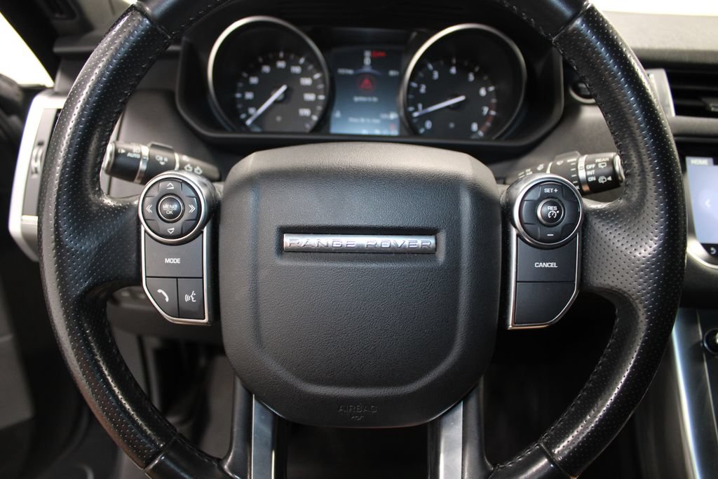 Used 2017 Land Rover Range Rover Sport SE AWD/4WD image 32