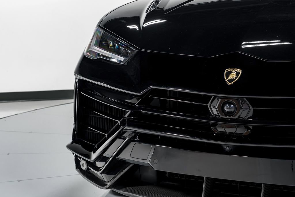 Used 2023 Lamborghini Urus Performante AWD/4WD image 46