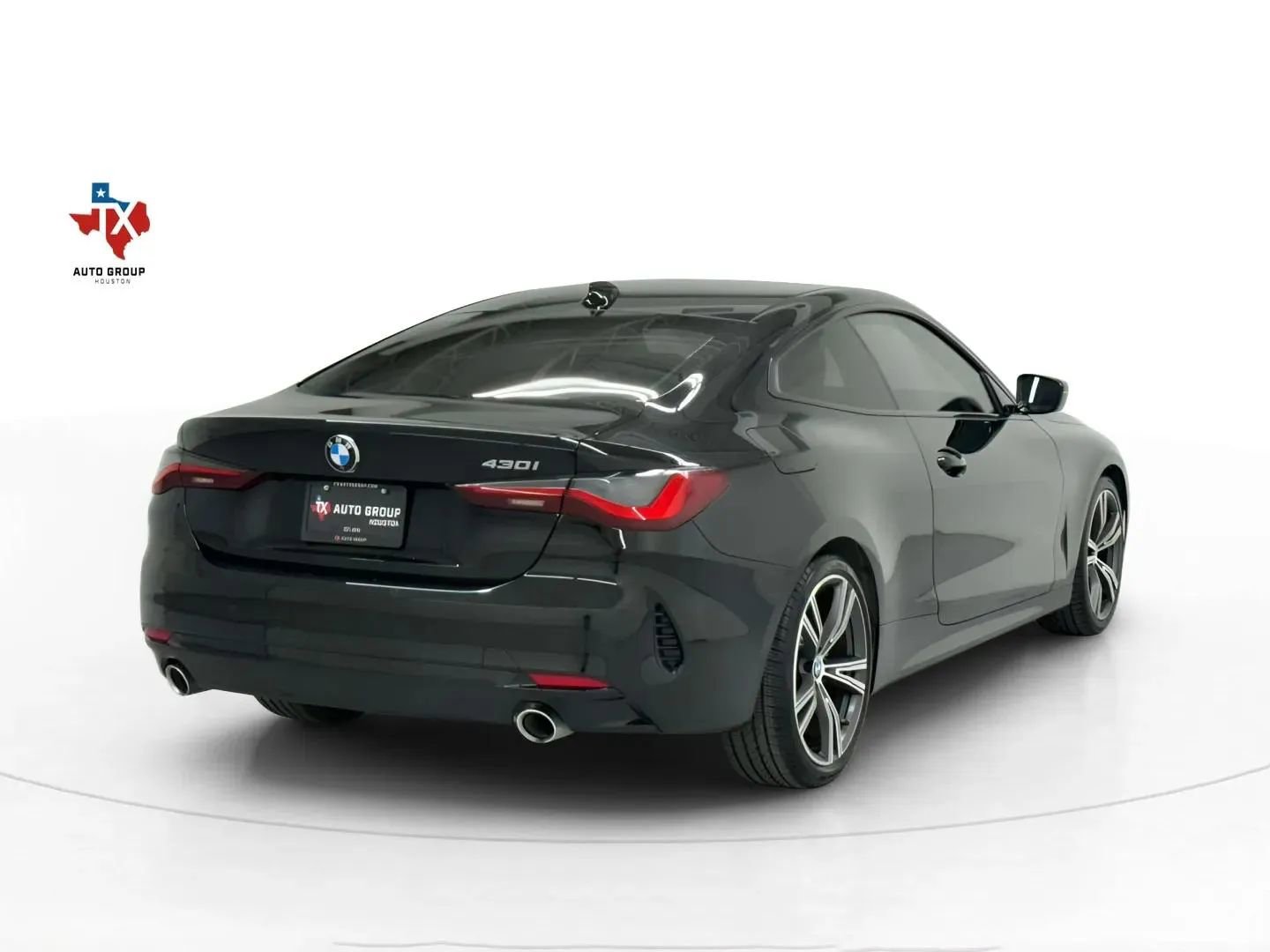 Used 2022 BMW 430i Coupe w/ Convenience Package image 6