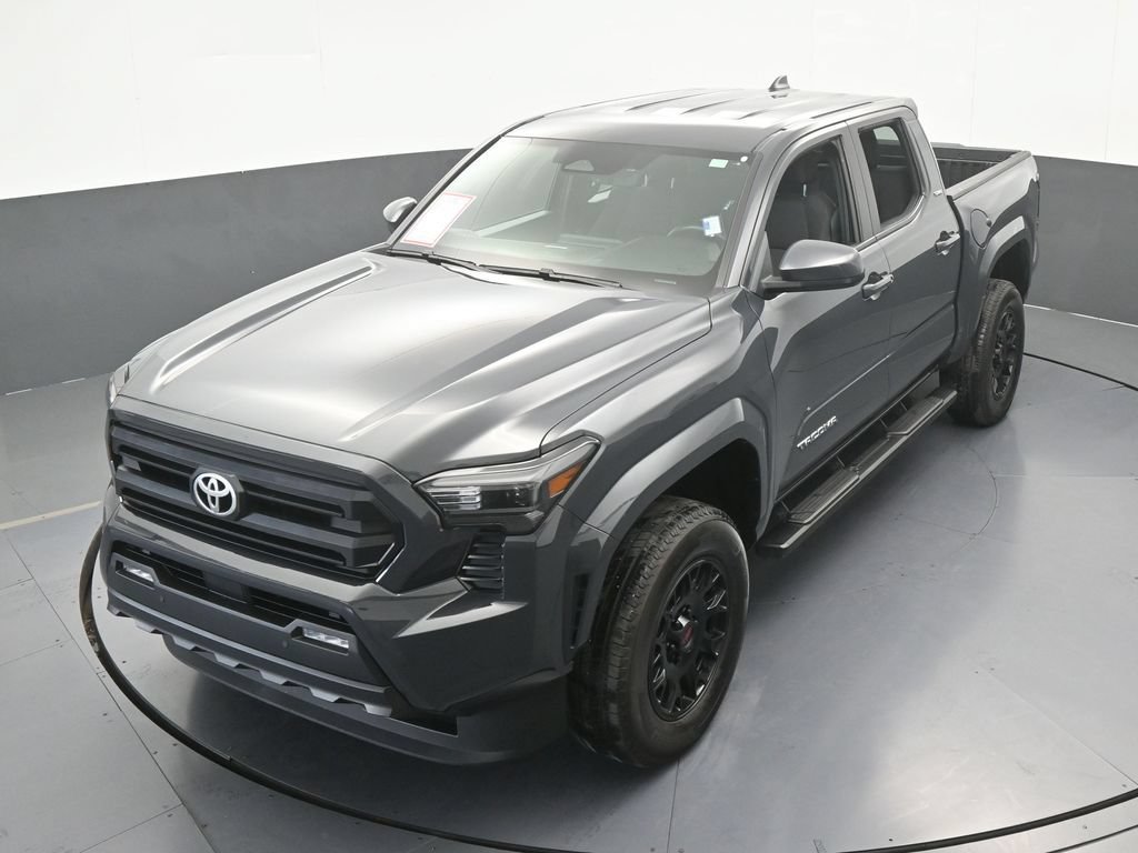 Used 2024 Toyota Tacoma SR5 w/ SR5 Upgrade Package RWD image 48