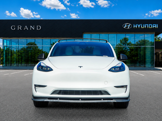 Used 2022 Tesla Model Y Performance AWD/4WD image 9
