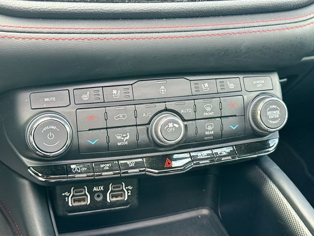 Used 2024 Dodge Durango GT image 18