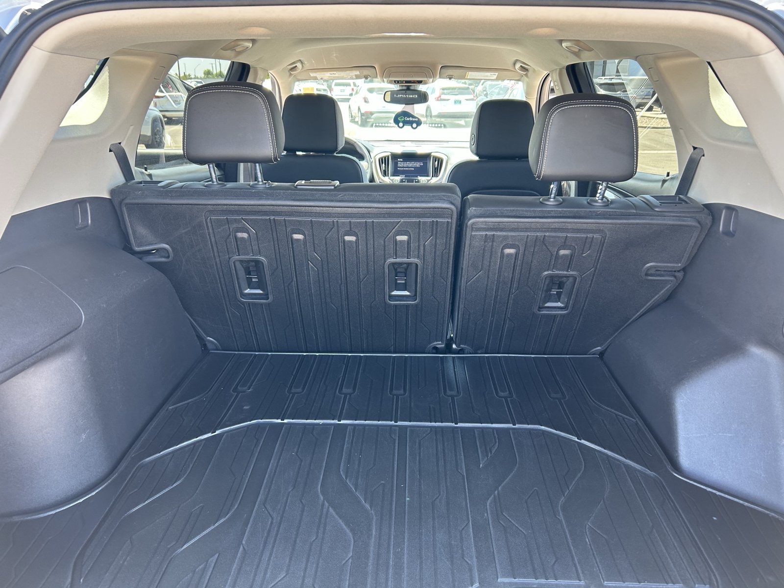 Certified 2024 GMC Terrain Denali w/ Denali Premium Package AWD/4WD image 10