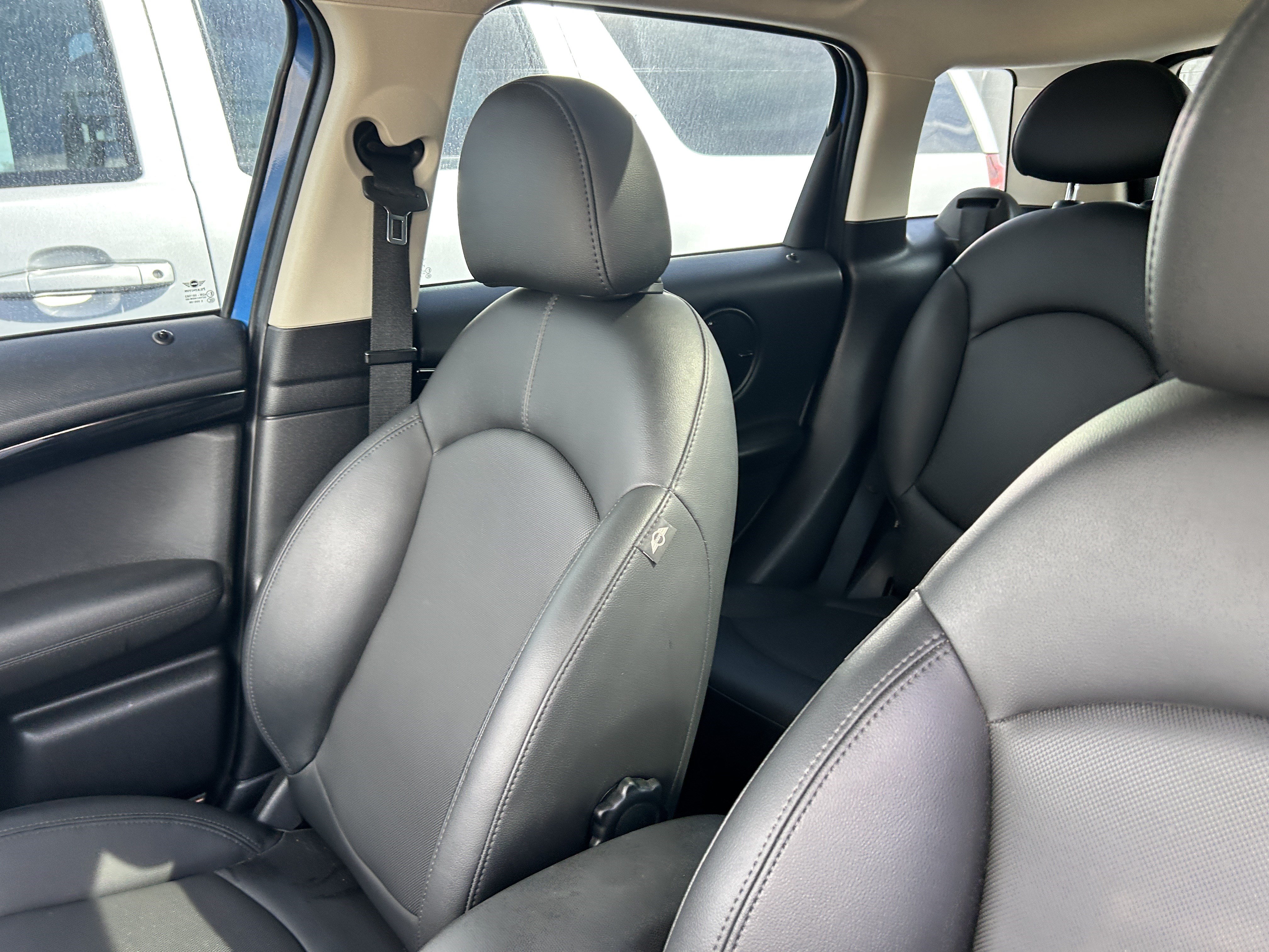 Used 2014 MINI Cooper Countryman S FWD image 9