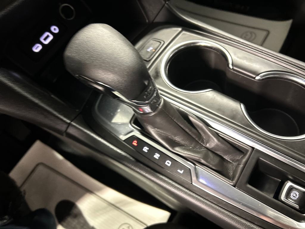 Used 2024 Chevrolet Equinox LT image 20