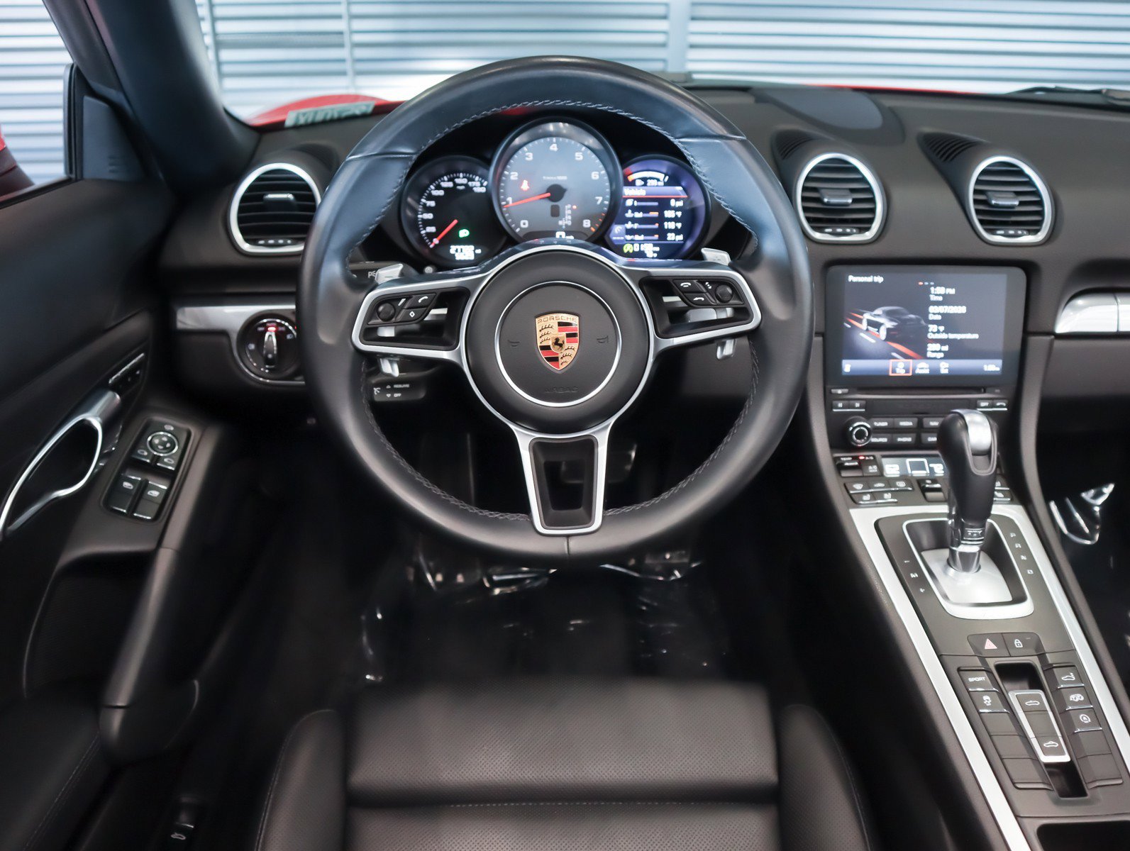 Certified 2022 Porsche 718 Boxster S image 13