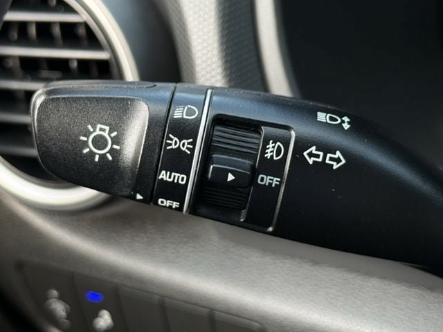 Used 2021 Hyundai Kona SEL Plus FWD image 21