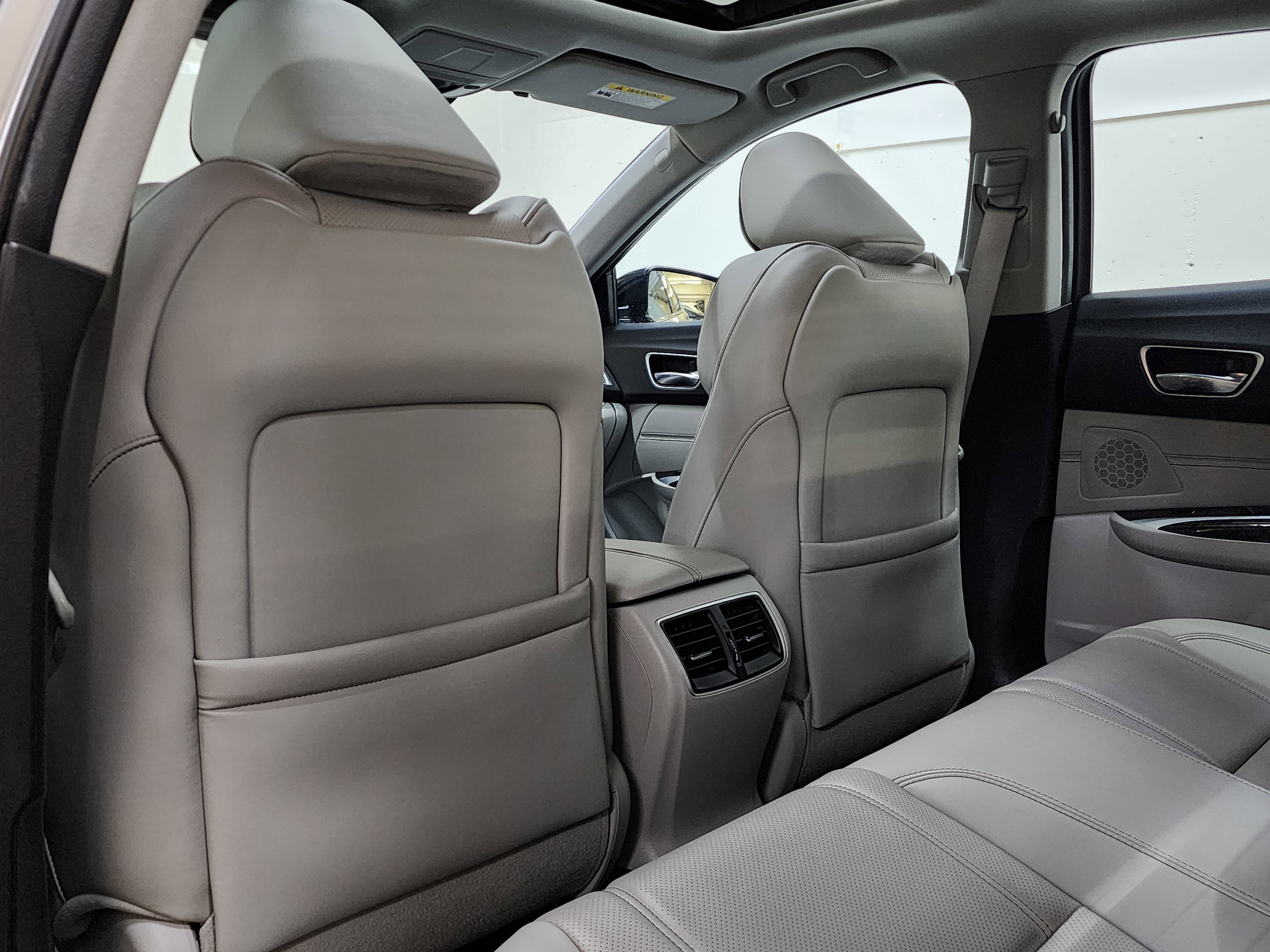 Certified 2019 Acura TLX V6 SH-AWD w/ Technology Pkg image 16