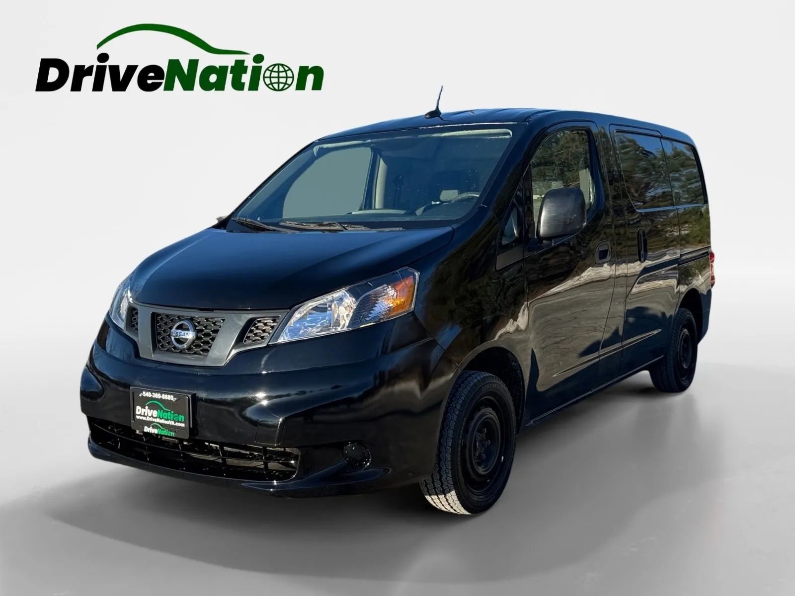 Used 2019 Nissan NV200 SV w/ Navigation Package image 1