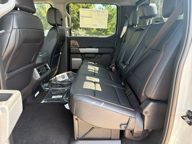 New 2026 Ford F250 Lariat w/ Black Appearance Package AWD/4WD image 13