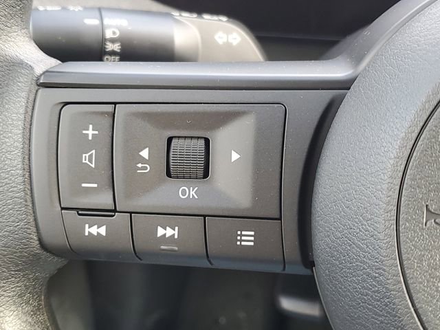 New 2026 Nissan Kicks SV w/ Cold Weather Package AWD/4WD image 9