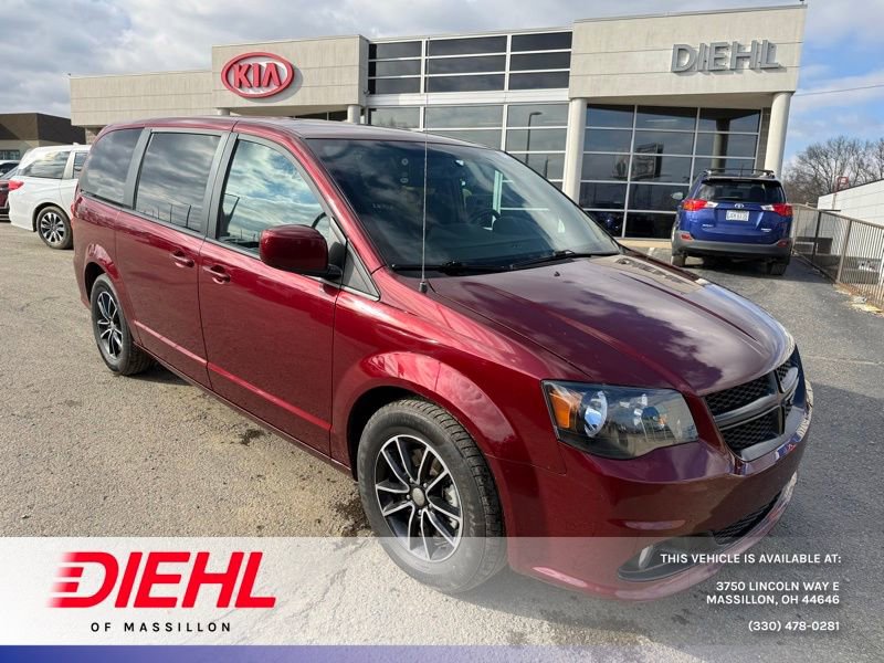 Used 2018 Dodge Grand Caravan SXT w/ Driver Convenience Group image 1