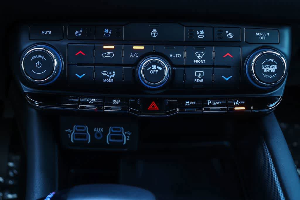 Used 2022 Dodge Durango R/T AWD/4WD image 13