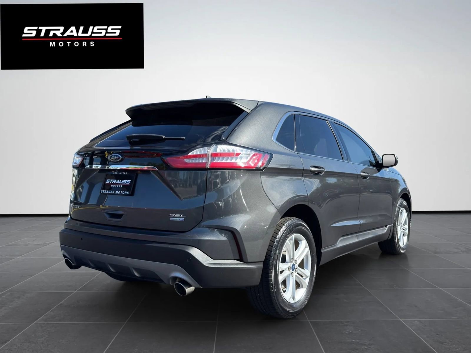 Used 2019 Ford Edge SEL w/ Equipment Group 201A image 6