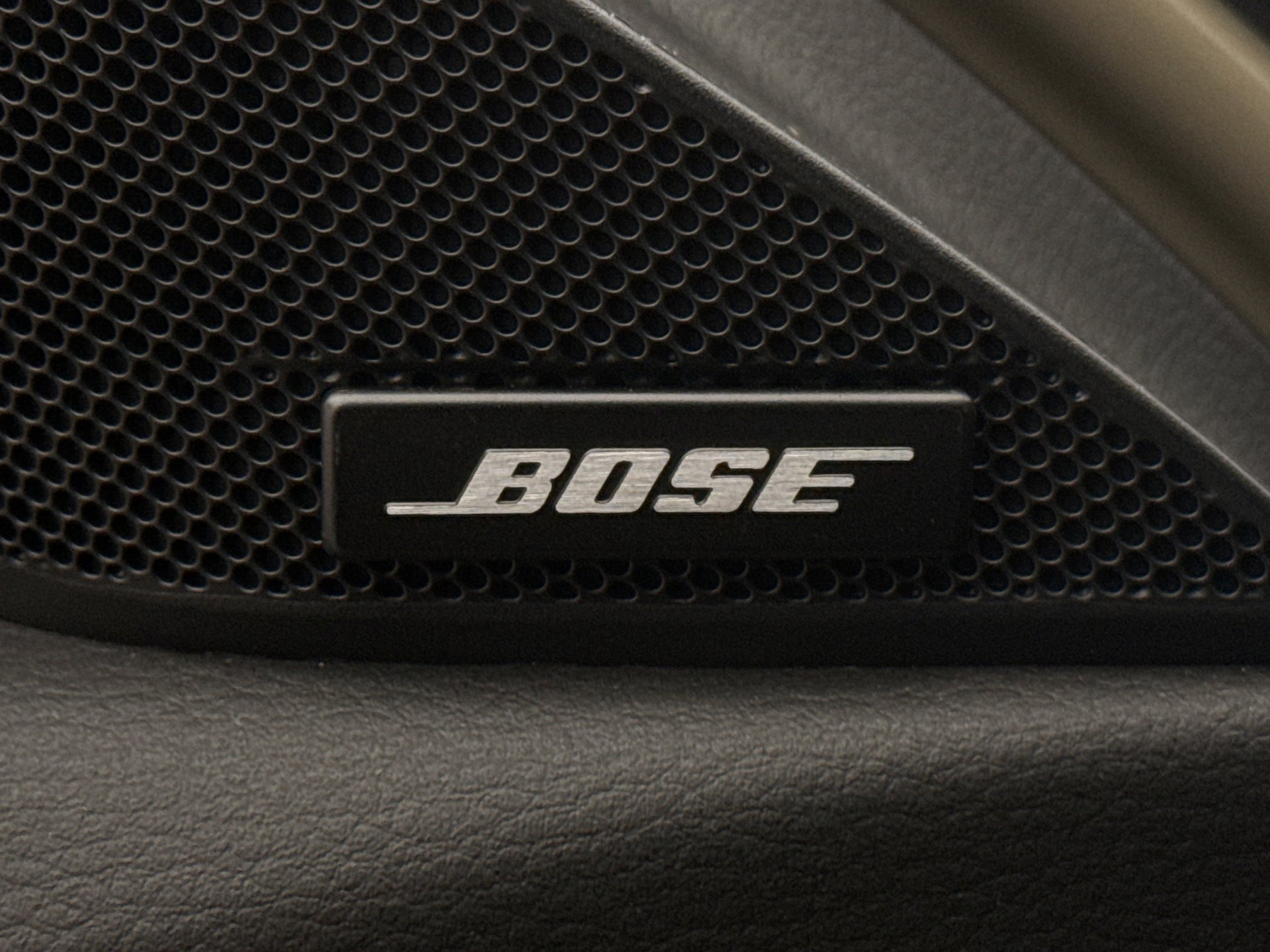 Used 2025 MAZDA CX-50 AWD 2.5 Turbo w/ Cargo Package image 16