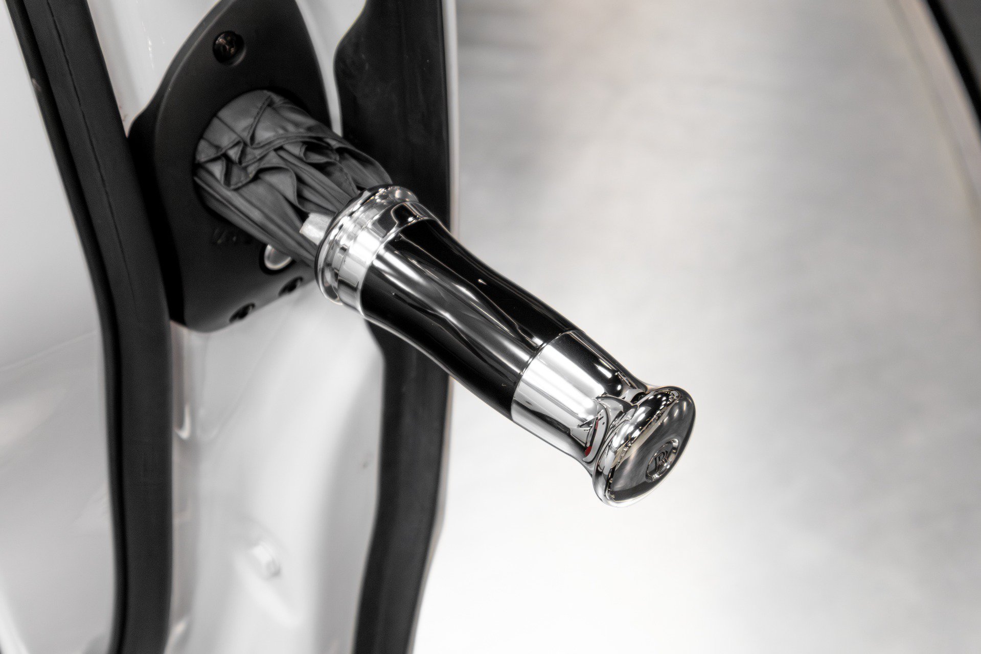 Used 2021 Rolls-Royce Cullinan Black Badge AWD/4WD image 46