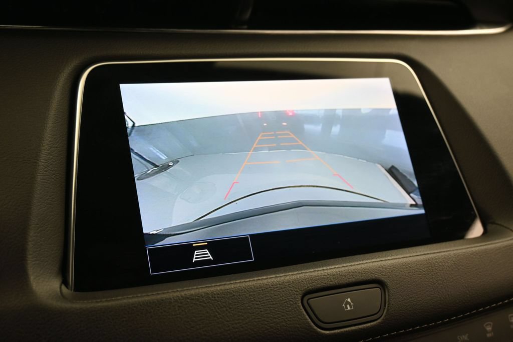 Used 2023 Cadillac XT4 Premium Luxury FWD image 18