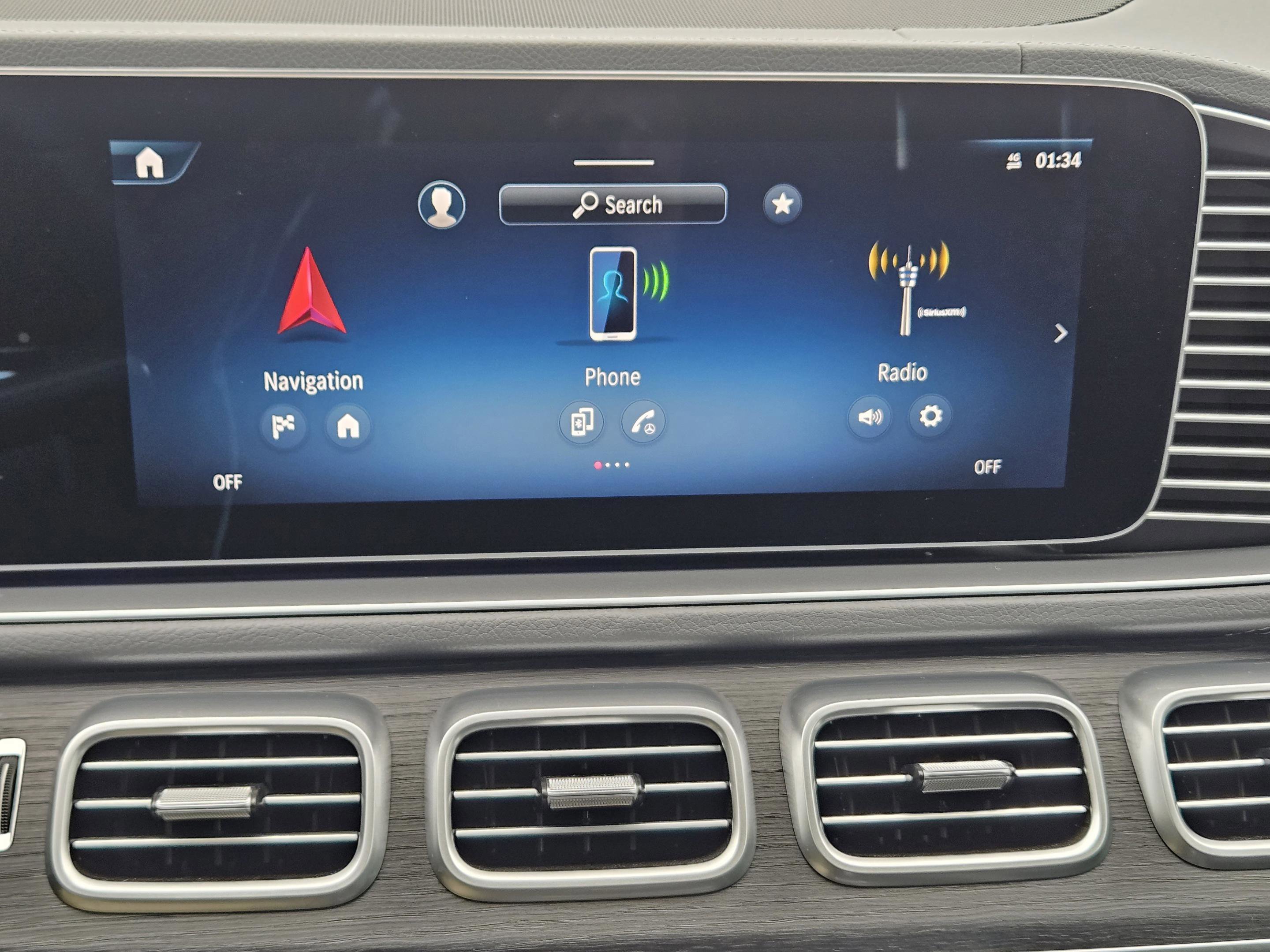 Certified 2026 Mercedes-Benz GLS 450 4MATIC image 9