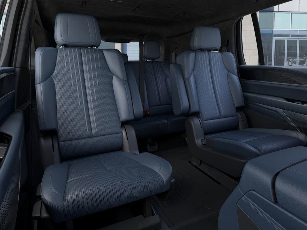 New 2026 Cadillac Escalade IQ Luxury 2 w/ LPO, Radiant Package image 17