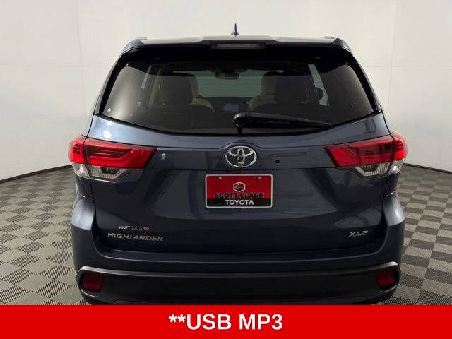 Used 2019 Toyota Highlander XLE image 7