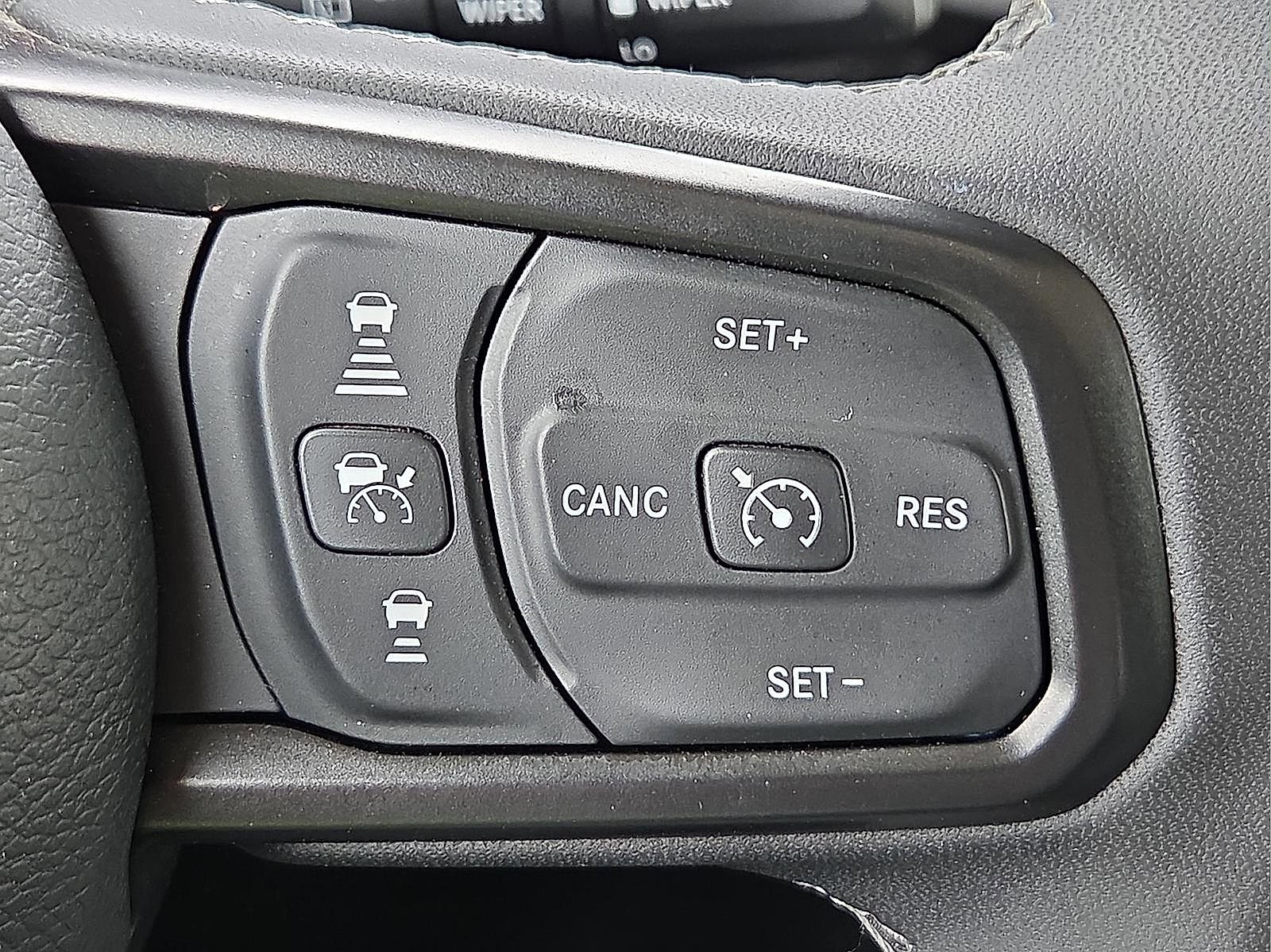 Used 2025 Jeep Wrangler Unlimited Sport AWD/4WD image 19