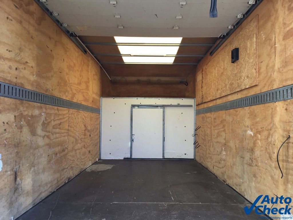 Used 2016 Ford E-350 and Econoline 350 Super Duty image 14